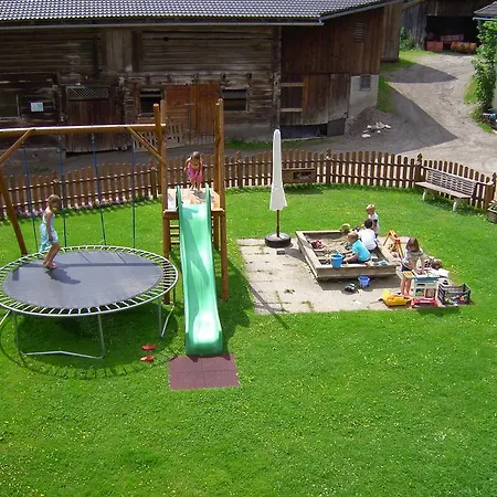 Untersteinhof Apartament *