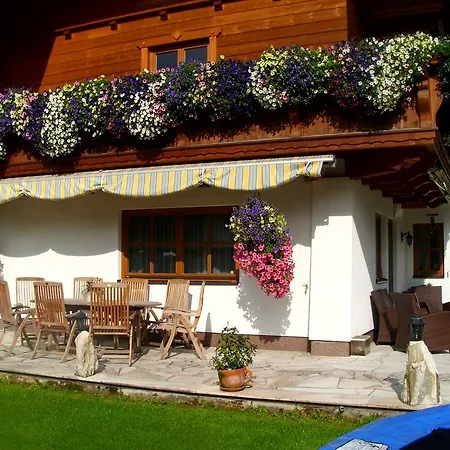 Untersteinhof Apartment